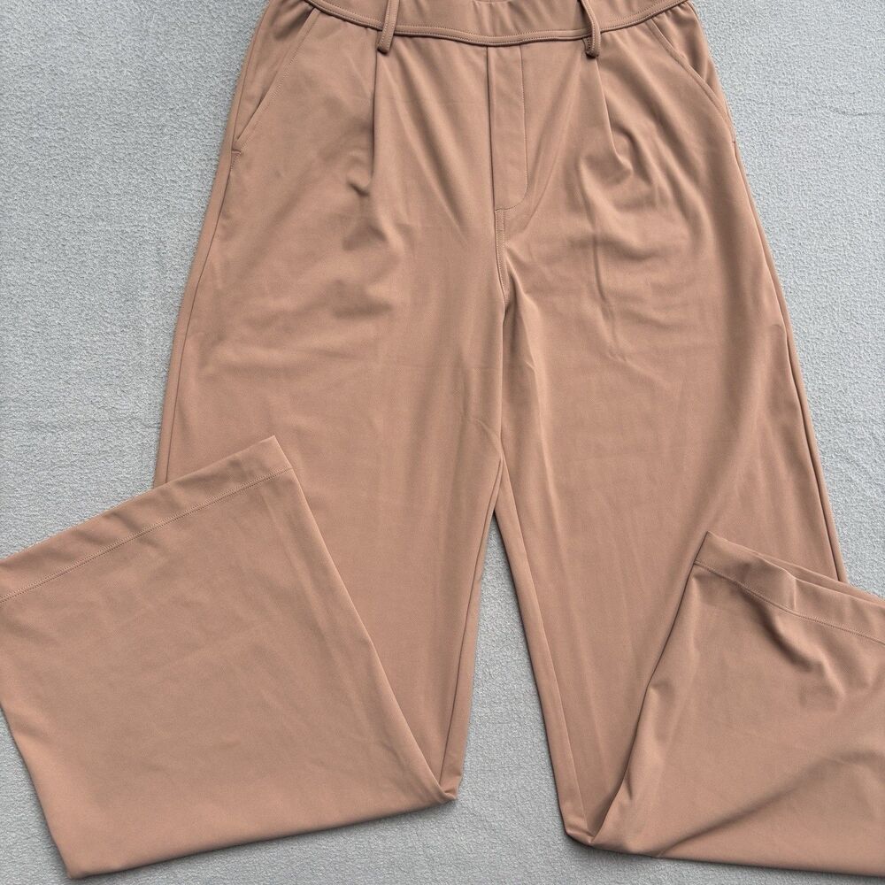 Halara Women's Brown Pleated Dress Pants Straight Leg Pockets Stretch Size M
